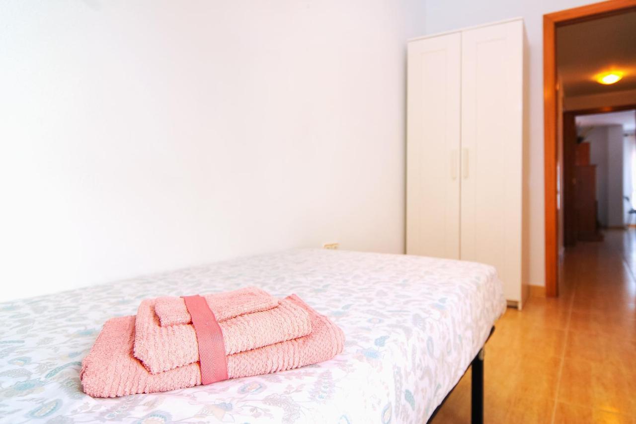 De 4 A Tan Sólo 2,5 Km De La Playa San Juan Apartamento